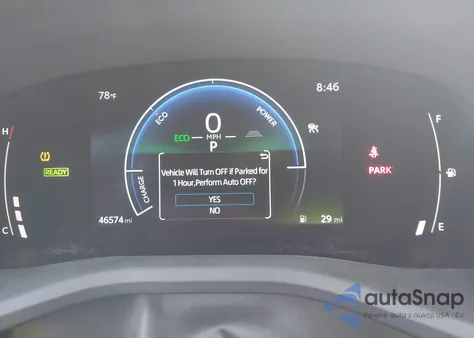 2025 Toyota Camry Le z USA, uszkodzony, nr VIN 4T1DBADK8SU000851